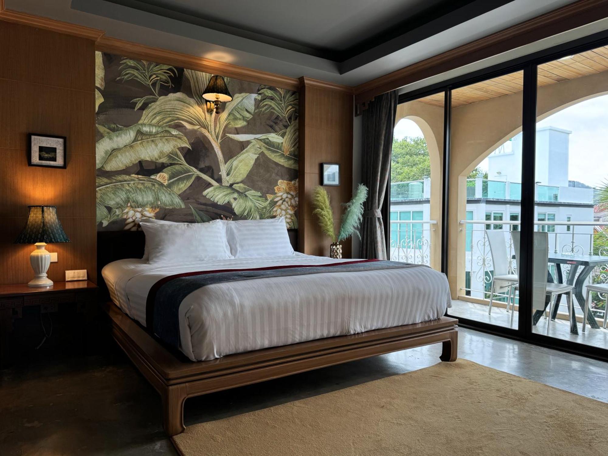 Grand Orlov Apart Hotel Patong Exterior photo